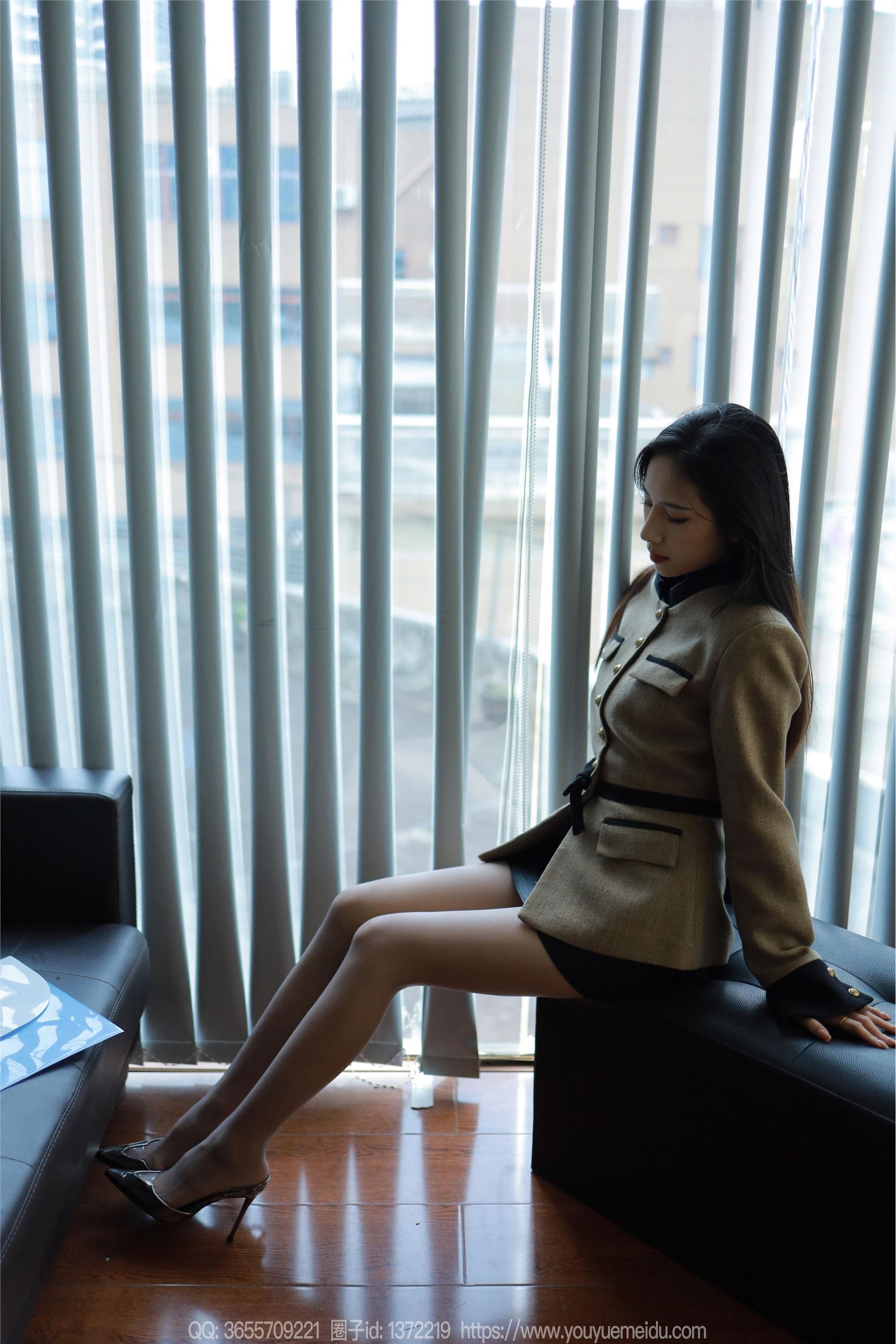 IESS异思趣向  2023.12.25 丝享家 1620 美子《礼服灰斯（上）》